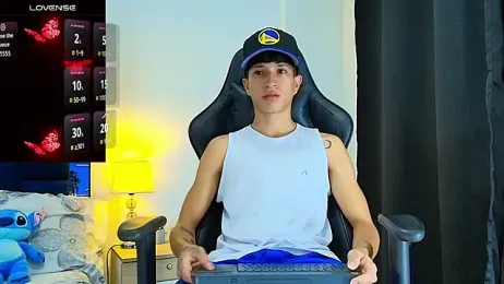 _CamiloBass — Stripchat recorded stream image, 30.07.2026 01:10