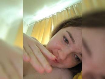 _lisichka — Bongacams recorded stream image, 29.07.2026 23:00