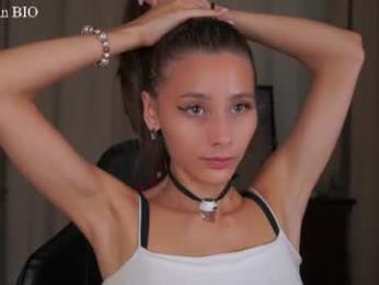 falinecrosthwaite — Chaturbate recorded stream image, 31.07.2026 23:10