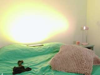 deviildoll — Camsoda recorded stream image, 01.08.2026 03:00