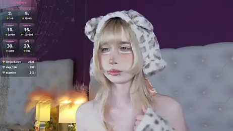 cutetomie — Stripchat recorded stream image, 03.08.2026 00:30