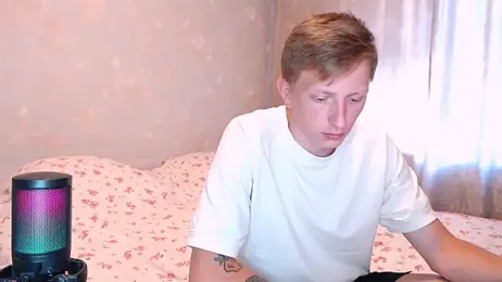 juliaanddima — Stripchat recorded stream image, 03.08.2026 08:10