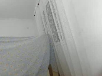 ehotlovea — Chaturbate recorded stream image, 04.08.2026 03:00