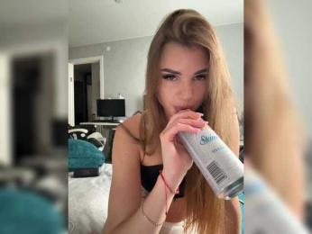 SweetyMia — Bongacams recorded stream image, 04.08.2026 10:10