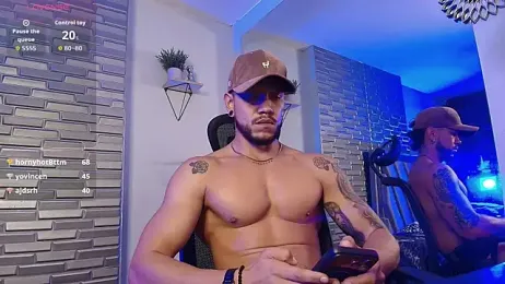 ARON_TAYLER01 — Stripchat recorded stream image, 04.08.2026 10:20