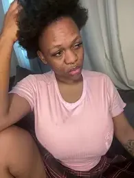 BonnyMolhada — Stripchat recorded stream image, 04.08.2026 12:30
