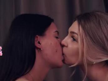 vivid_girls — Chaturbate recorded stream image, 04.08.2026 08:30