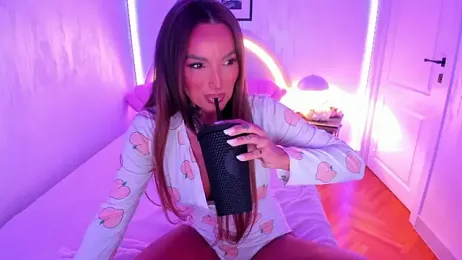 NatalyThorn88 — Stripchat recorded stream image, 05.08.2026 03:10