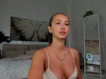 tiffanyhouston_ — Chaturbate recorded stream image, 05.08.2026 06:30