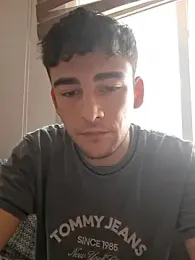 Yasinyasin7 — Stripchat recorded stream image, 05.08.2026 15:30