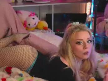 goldengoddessxxx — Chaturbate recorded stream image, 05.08.2026 20:50