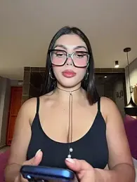 zui_lu — Stripchat recorded stream image, 06.08.2026 01:30