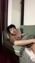 CouplingCry — Stripchat recorded stream image, 06.08.2026 15:40