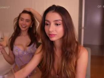 newmollybrooke — Chaturbate recorded stream image, 07.08.2026 00:20