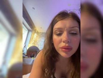 Iiiillllyyyy — Bongacams recorded stream image, 07.08.2026 00:40