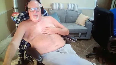superbearboss — Stripchat recorded stream image, 07.08.2026 16:00