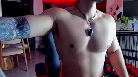 Valenthino_Salvatore — Stripchat recorded stream image, 07.08.2026 23:30