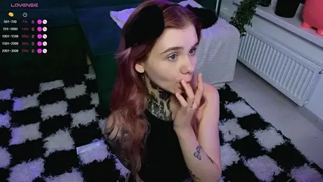 Britney_Lynch — Stripchat recorded stream image, 08.08.2026 17:00