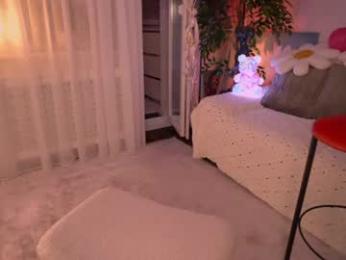 sweety_rinushka_ — Chaturbate recorded stream image, 08.08.2026 18:00
