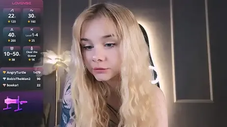 Britney_Lynch — Stripchat recorded stream image, 12.03.2025 20:20