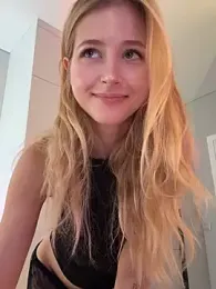 LunaRase — Stripchat recorded stream image, 10.08.2026 05:50