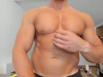 roberto4ever — Chaturbate recorded stream image, 10.08.2026 09:40