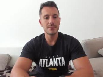 roberto4ever — Chaturbate recorded stream image, 10.08.2026 09:40