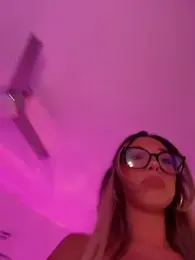 amylaaa — Stripchat recorded stream image, 10.08.2026 20:30