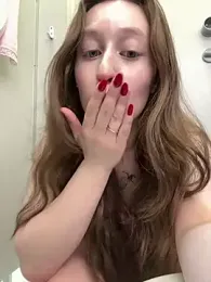 FroggyAnna — Stripchat recorded stream image, 11.08.2026 15:20