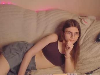 peralez_f — Chaturbate recorded stream image, 12.08.2026 02:10