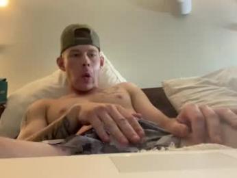 thatbro223 — Chaturbate recorded stream image, 12.08.2026 00:10