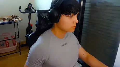 Tkcqcc — Stripchat recorded stream image, 12.08.2026 04:50