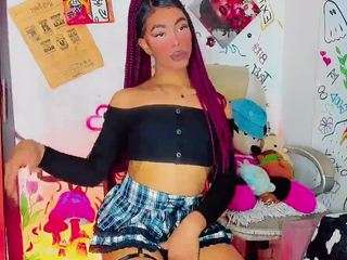 blooond — Camsoda recorded stream image, 13.08.2026 03:00