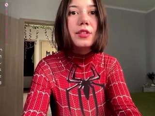 elvinaclagg — Camsoda recorded stream image, 13.08.2026 07:20