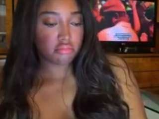 naommiscott — Camsoda recorded stream image, 15.08.2026 01:00