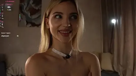 beckymadsons — Stripchat recorded stream image, 15.08.2026 12:30