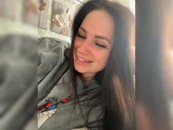 Y_Leiki — Bongacams recorded stream image, 17.08.2026 09:00