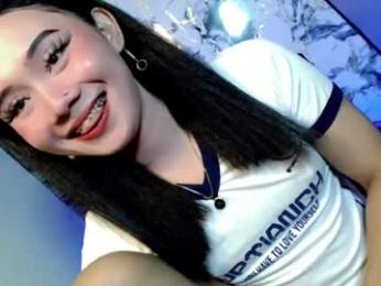 stunning_andrea69 — Chaturbate recorded stream image, 17.08.2026 21:40