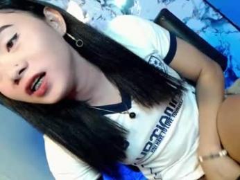 stunning_andrea69 — Chaturbate recorded stream image, 17.08.2026 21:40
