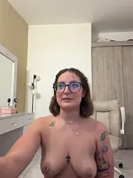 Megan_lu2 — Stripchat recorded stream image, 18.08.2026 03:20