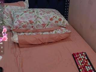 innocenthazel — Camsoda recorded stream image, 18.08.2026 02:50