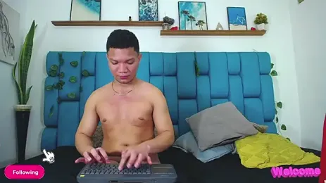 Dirty3someGuys — Stripchat recorded stream image, 18.08.2026 11:10