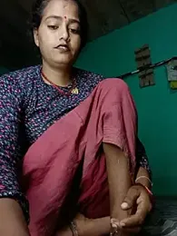 Radhika97A — Stripchat recorded stream image, 18.08.2026 15:50