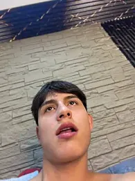 Lander_Cruz — Stripchat recorded stream image, 18.08.2026 20:30