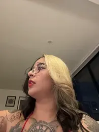 Rae_Lil_White — Stripchat recorded stream image, 18.08.2026 23:40