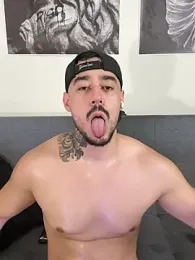 Salvatore_costa — Stripchat recorded stream image, 19.08.2026 01:30