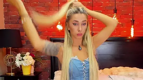 ChristynaRoss — Stripchat recorded stream image, 20.08.2026 00:00