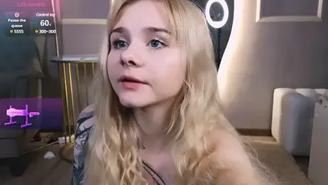 Britney_Lynch — Stripchat recorded stream image, 13.03.2025 00:10