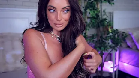 annabellahot — Stripchat recorded stream image, 20.08.2026 19:10