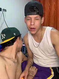 Yoskingg_moisest — Stripchat recorded stream image, 21.08.2026 03:10